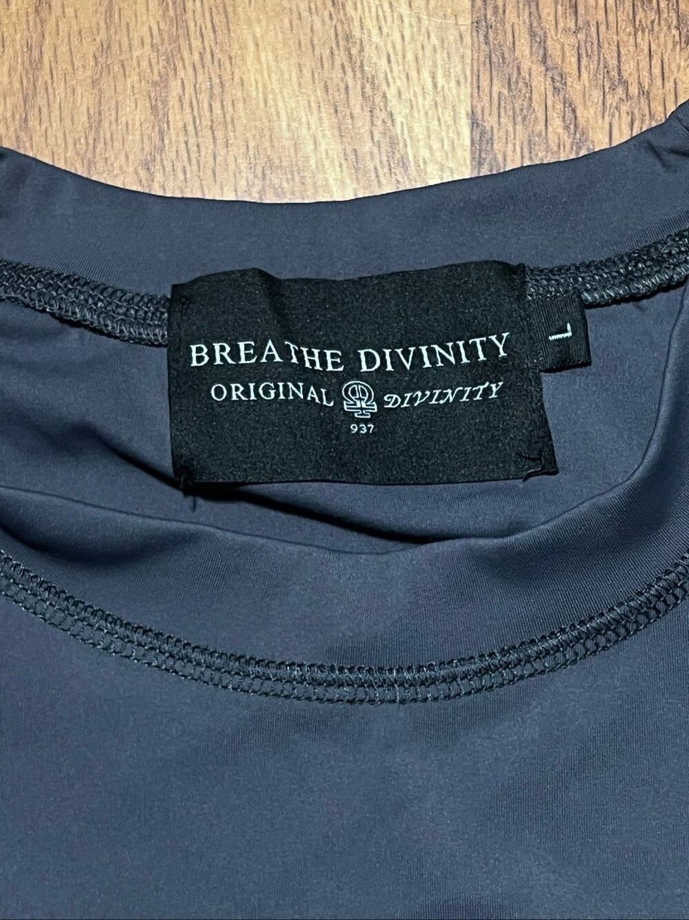 Breathe Divinity Men’s Compression Performance Shirt Large - Picture 3 of 5